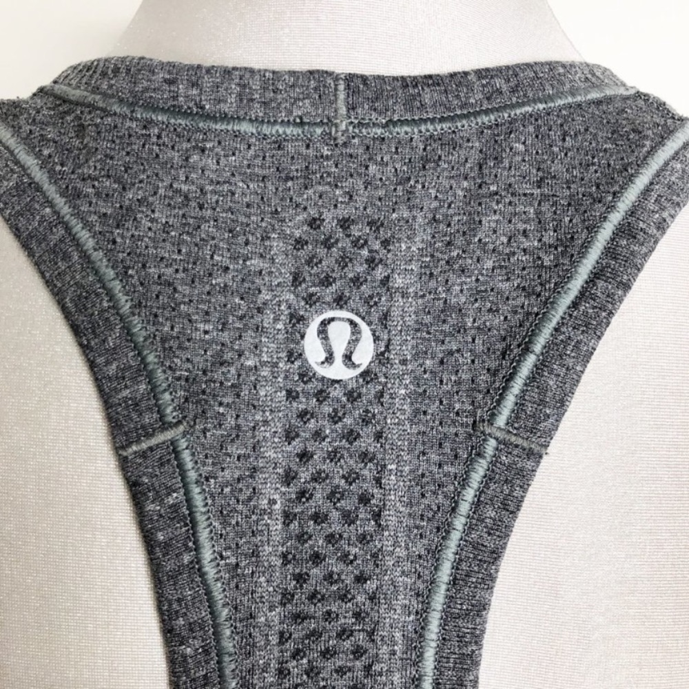 Lululemon Swiftly Tech‎ Racerback Heathered Black 6 - Picture 3 of 8